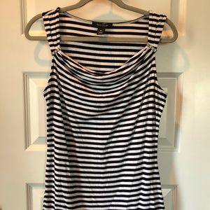 White House Black Market M Tank